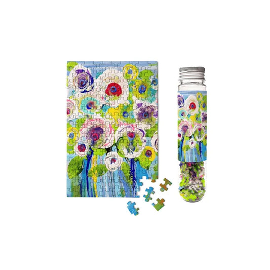 Bouquet of Beauty - 150 Piece Mini Jigsaw Puzzle by Micro Puzzles - Puzazzled